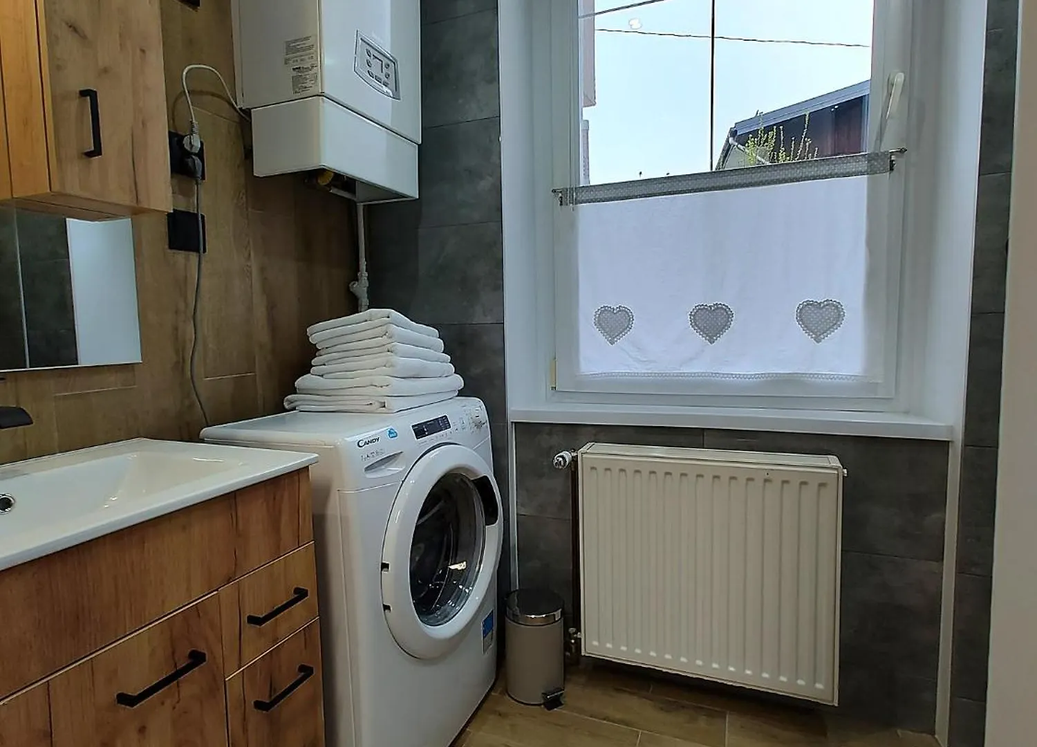 Apartament Swierkowy - Kolejowa Karpacz Apartment
